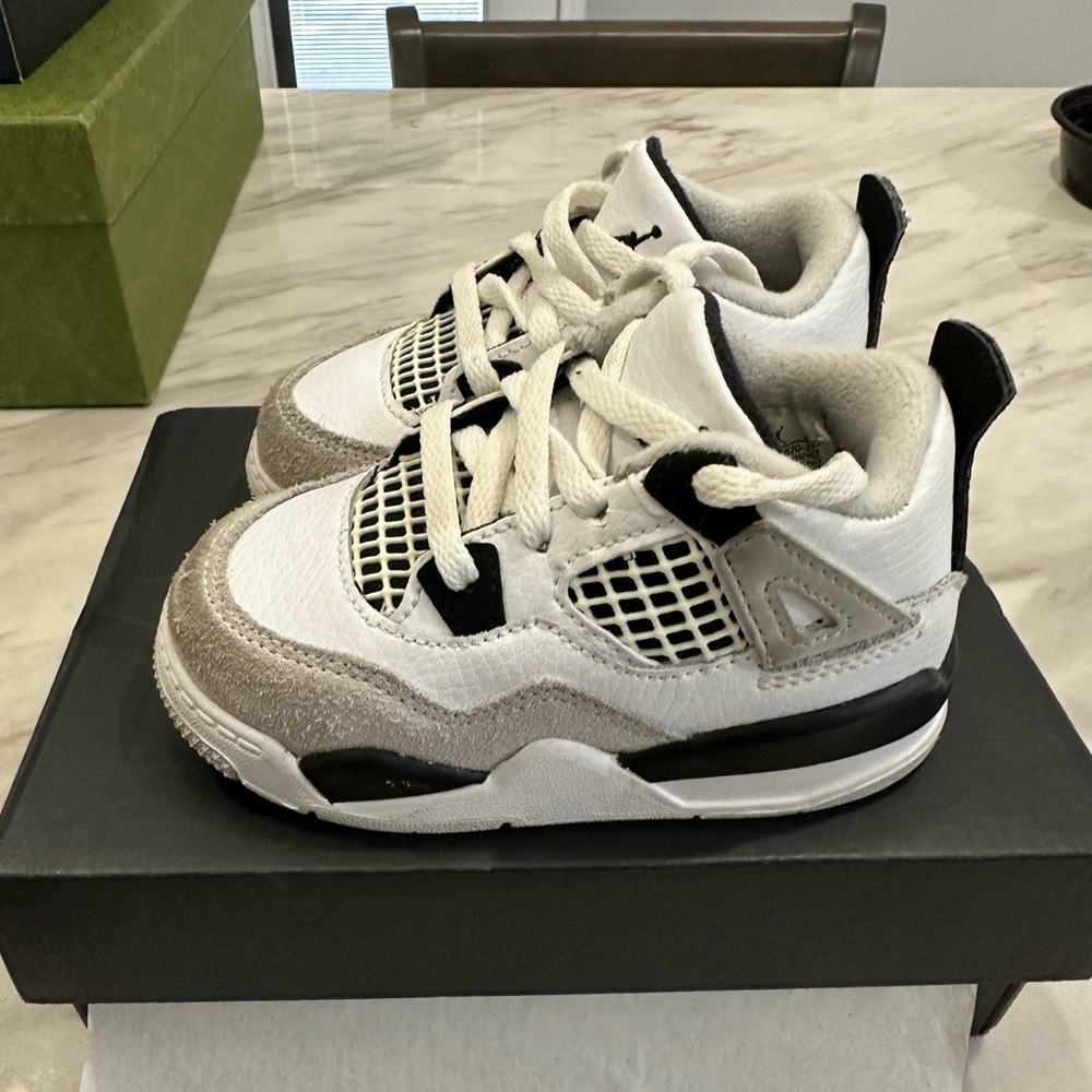 Jordan 4s Military Black